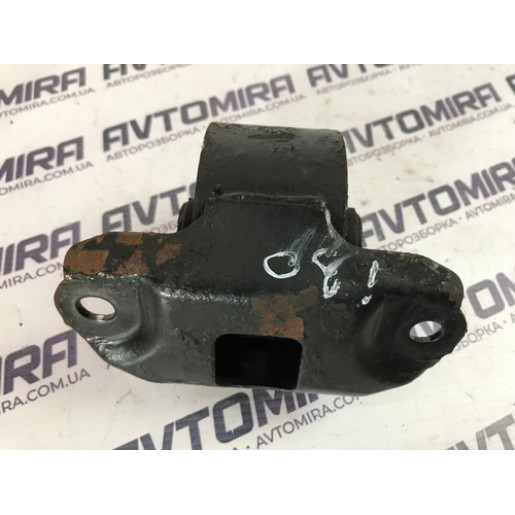 Опора двигателя передняя Hyundai i30 1.6 CRDI 2007-2012 219102H000